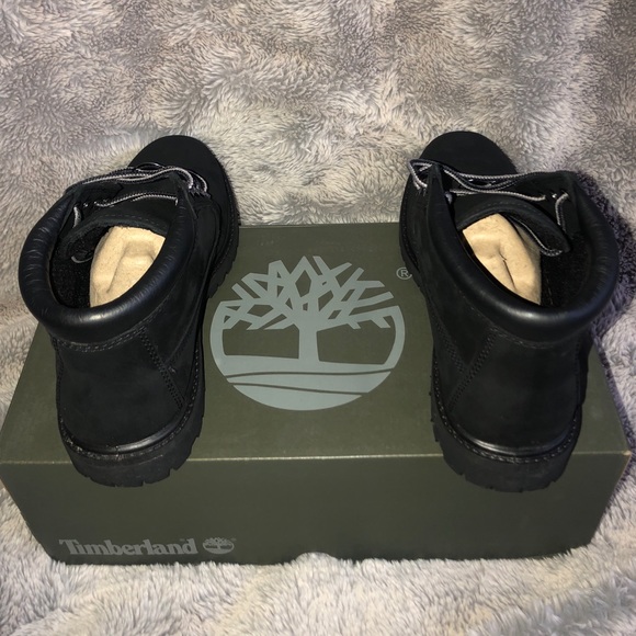 Nellie Chukka Black Timberlands - Picture 3 of 6